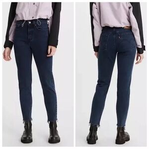 ✅ NWT Levi's Womens Wedgie High Rise Tapered Jeans Size 29 Navy Color Raw Hem